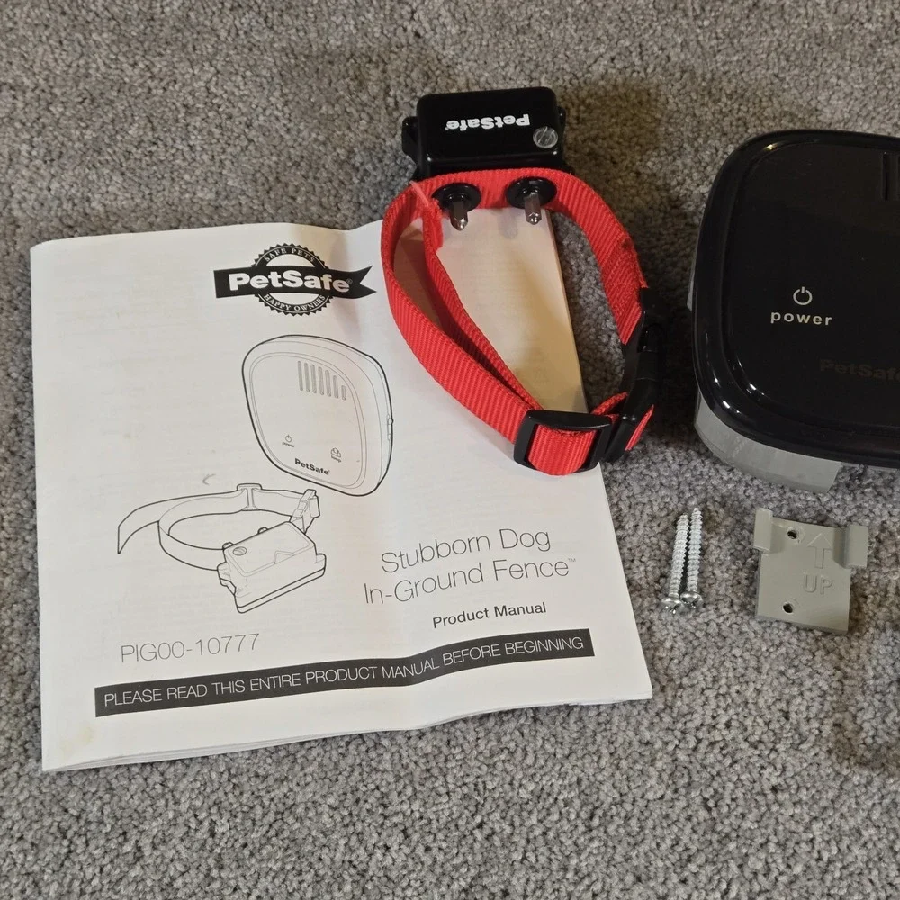 PetSafe In-Ground Stubborn Dog Fence Transmitter With Power Supply & Collar